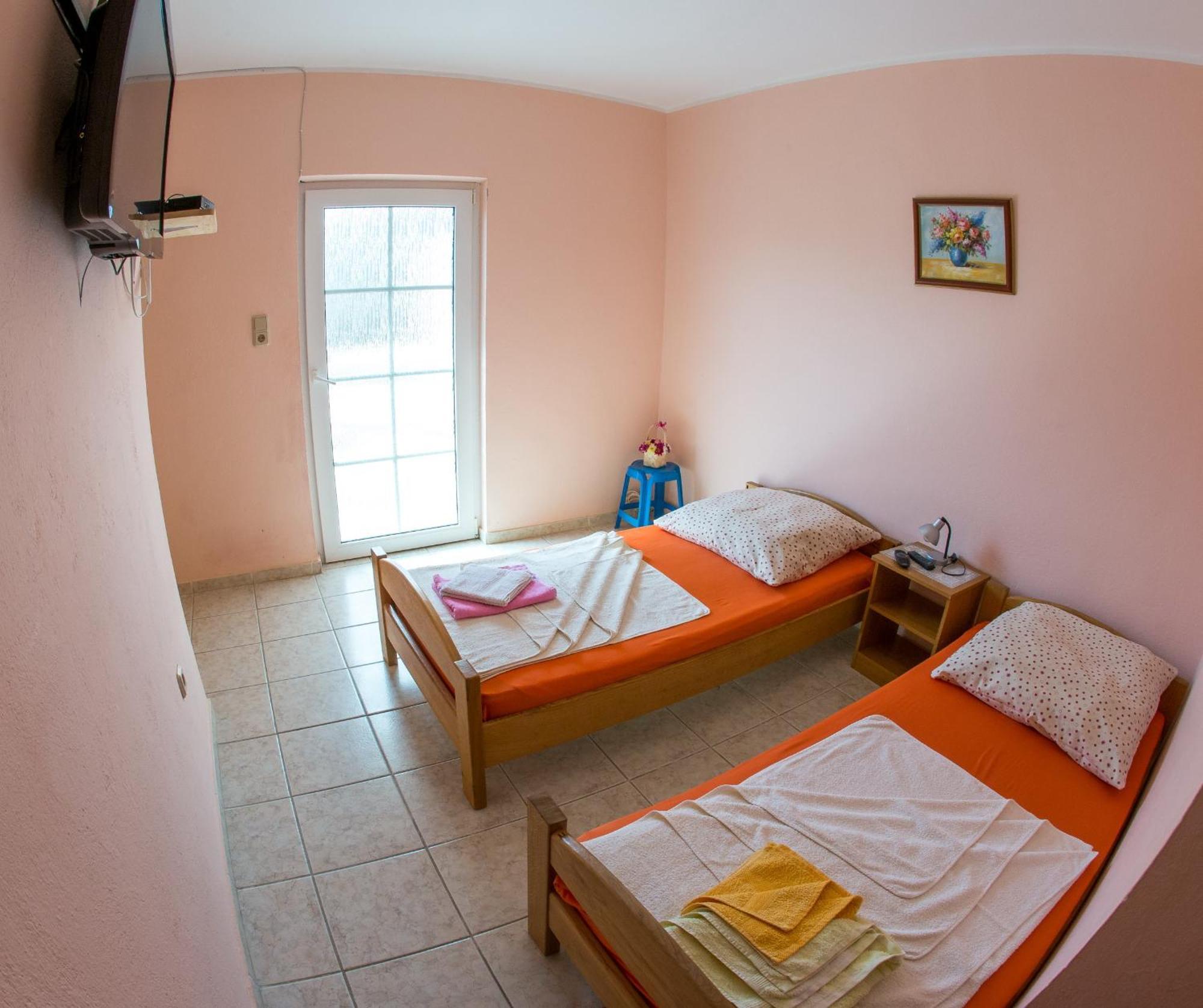 Guest House Almond Becici  Room photo